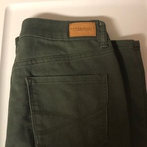 Olive green Aeropostale high rise jegging